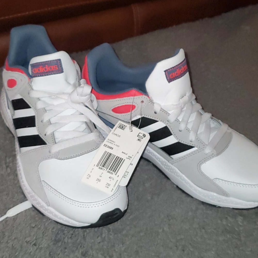 NWT ADIDAS Cloudfoam comfort